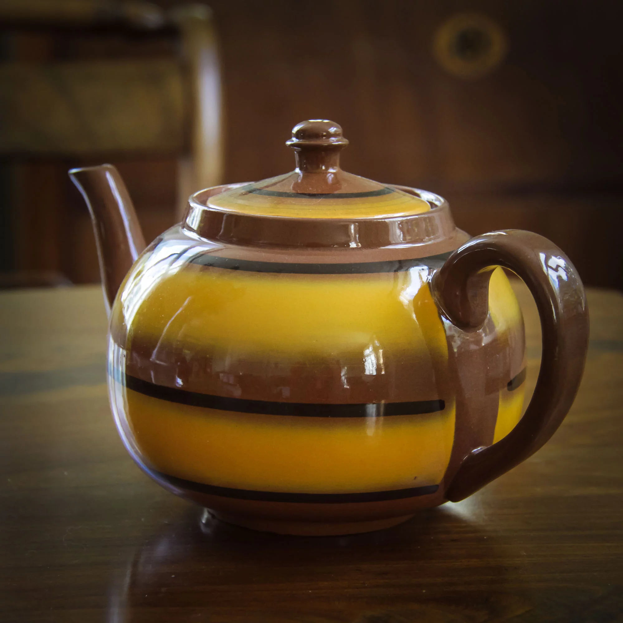 Tekanna, Ränder Tekanna randig