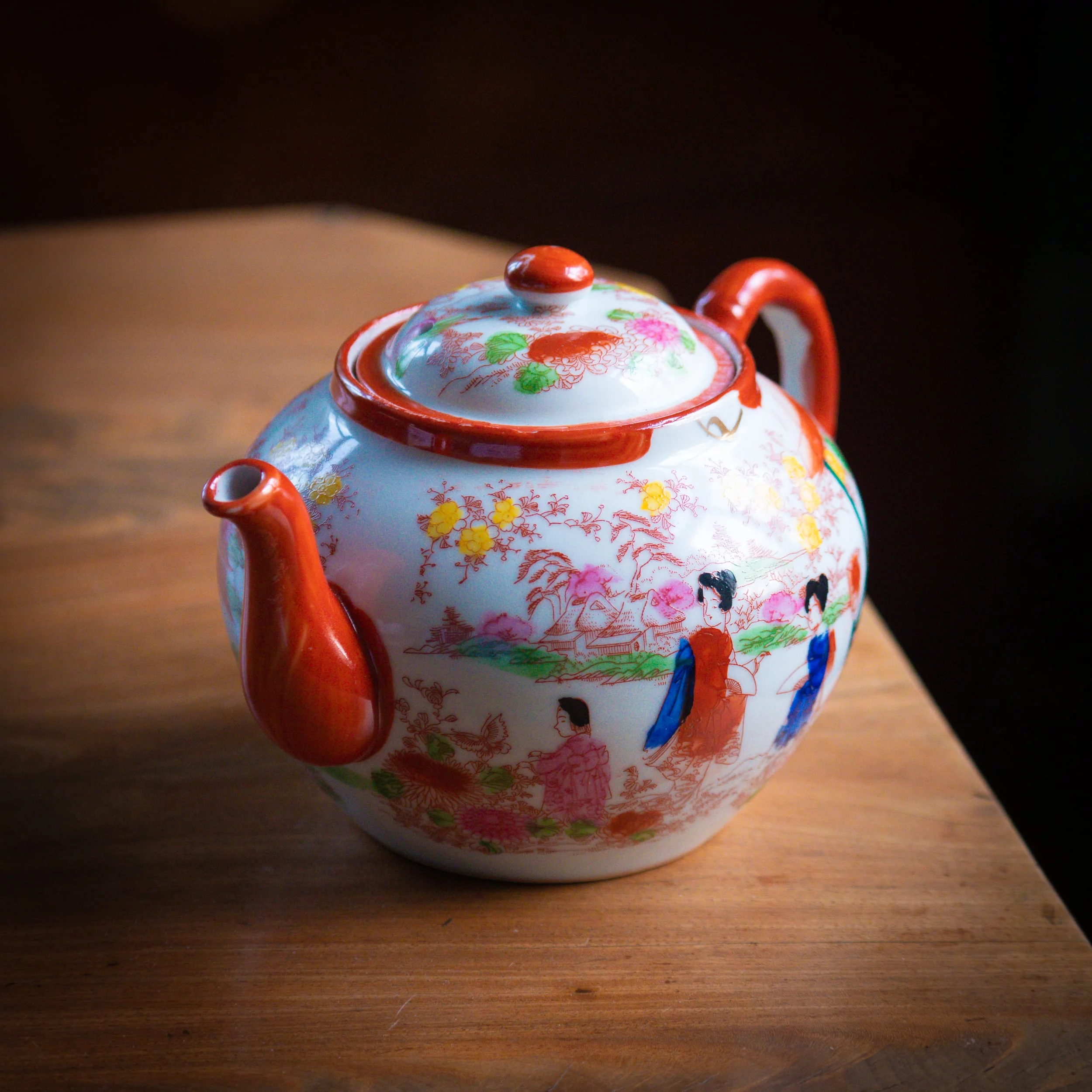 Tekanna, Fjärran Östern Tekanna, fjärran östern