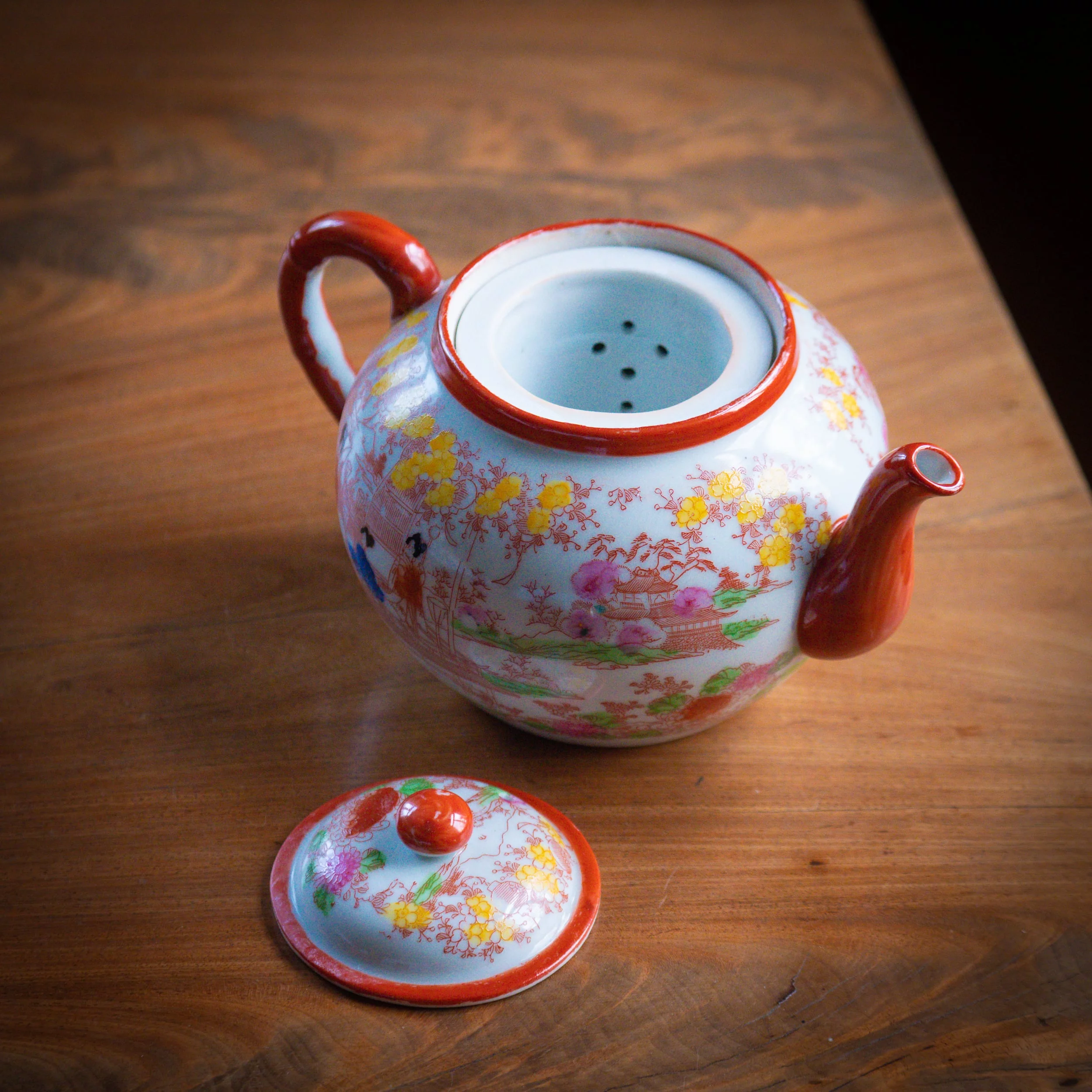 Tekanna, Fjärran Östern Tekanna, fjärran östern