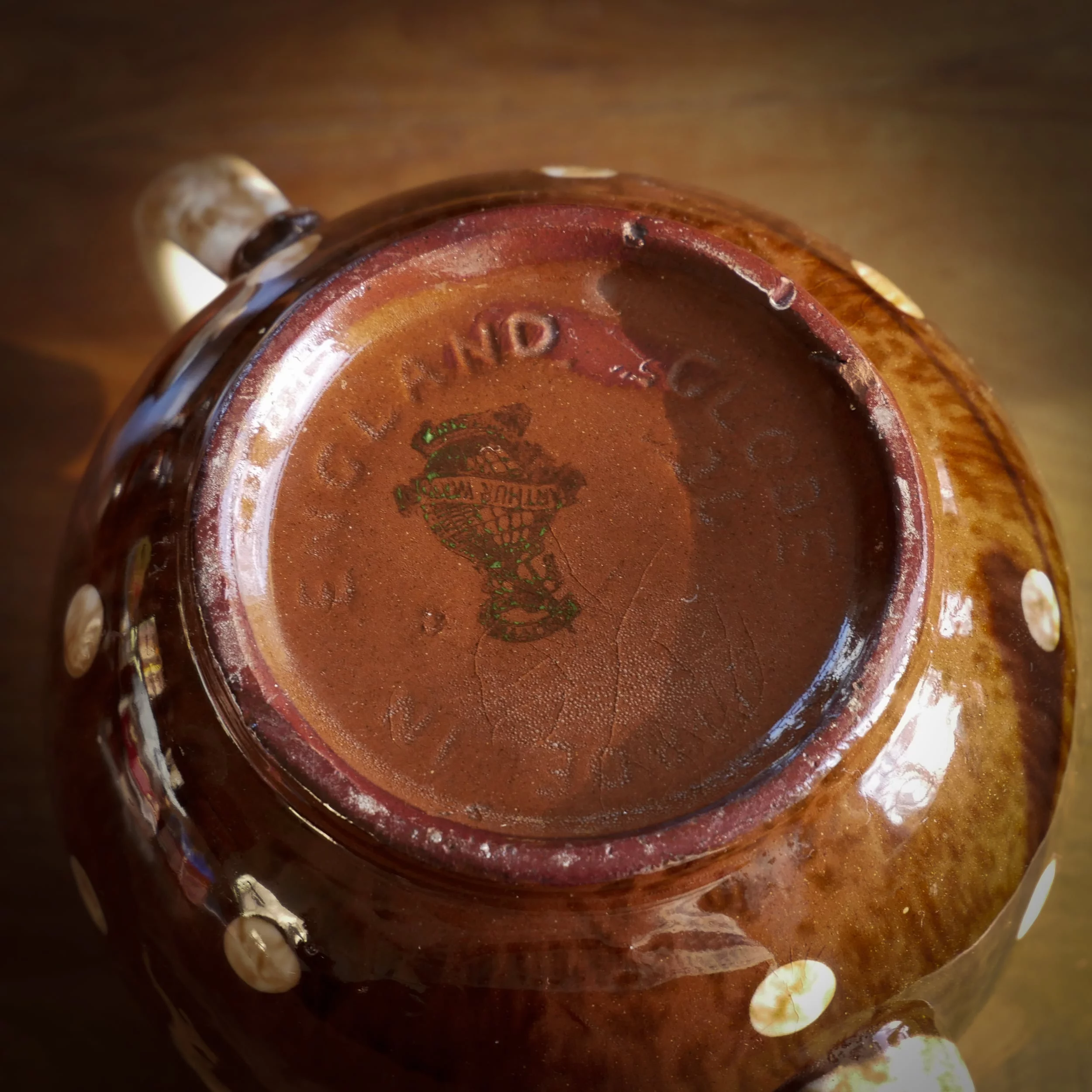 Tekanna Arthur Wood & son, prickig Brown Betty Tekanna arthur wood & son, prickig brown betty
